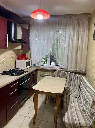 Сдается 2-комнатная квартира в Пролетарский районе Ориентир: Щетинина Этаж : 2\9 Донецк