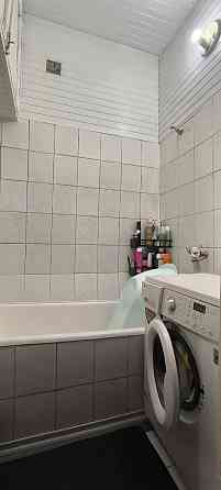 Продам 2 ком. кв-ру с гаражом, Гвардейка, 27 квартал Макеевка