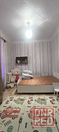 Продам 2 ком. кв-ру с гаражом, Гвардейка, 27 квартал Макеевка - изображение 1