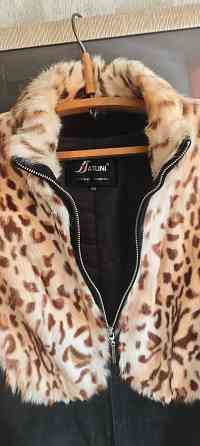 Продам натуральную замшевую куртку с мехом рыси Донецк