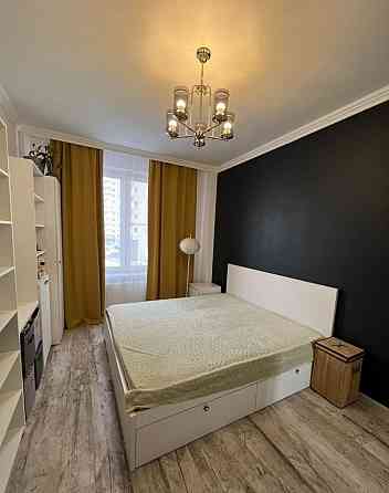 Сдается: 2 комнатная квартира Этаж: 3/9 Район: Ворошиловский Ближайшая остановка: Рамада Донецк