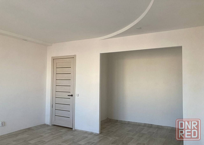 Сдается крупногабаритная двухкомнатная квартира в Буденовском районе. 2 этаж. Донецк - изображение 2