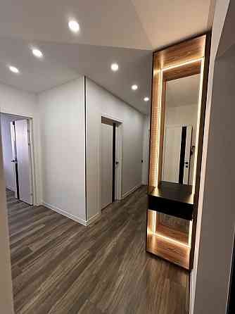 Сдаётся хорошая 2-комнатная квартира. р-н Ворошиловский. в Центре города, ул.Университетская, 27 Донецк