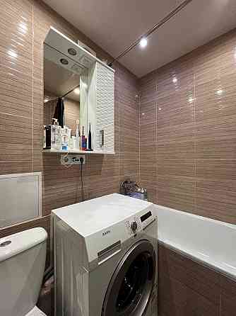 Сдам отличную 2-комнатную квартиру 68 м2 Калининский р-н (Мед. институт) \ Донецк