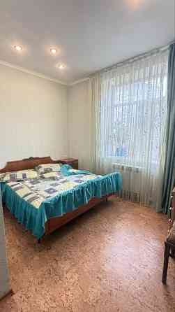 Сдается 3-комнатная квартира 79кв. м Район: Киевский Ориентир: Шахтерская площадь Донецк