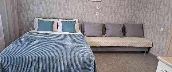 Сдается: Квартира-студия Этаж: 1/10 Район: Киевский Ближайшая остановка: ДонУГИ Площадь квартиры: 23 Донецк