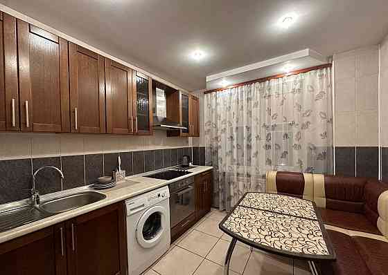 Сдается:Однокомнатная квартира Этаж:6/9 Район:Пролетарский Ближайшая остановка:школа Донецк