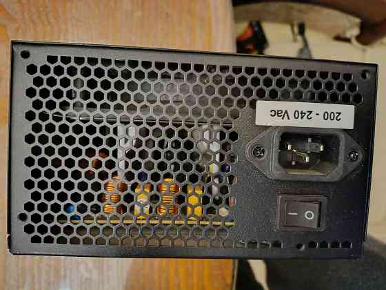 Блок питания на 850 ватт Макеевка