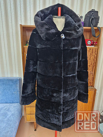 р.44 Новая шубка из меха бобра с капюшоном Макеевка - изображение 1