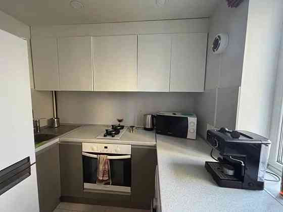 Сдается 2-комнатная квартира 45кв. м Район: Киевский Ориентир: Маяк Донецк