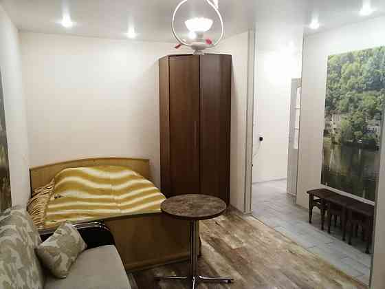 Сдам просторную светлую однокомнатную квартиру в Ленинском районе ориентир Цирк Донецк