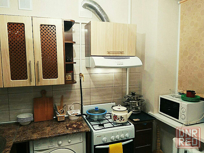 Сдам просторную светлую однокомнатную квартиру в Ленинском районе ориентир Цирк Донецк - изображение 2