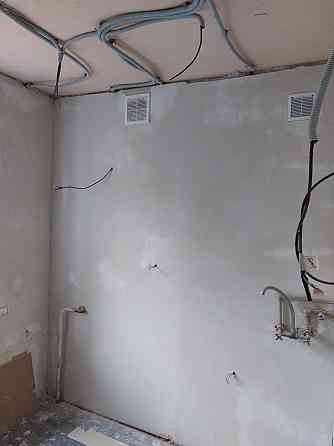 Трёхкомнатная квартира Пролетарский район. Донецк