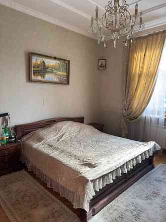 Благоустроенный дом 600 м2 на участке 18 соток Донецк