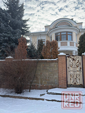 Благоустроенный дом 600 м2 на участке 18 соток Донецк - изображение 1