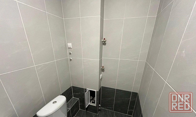 Сдаётся: квартира. Кол-во комнат: 1 Общая площадь квартиры: 45м² Город: Донецк. Район: Киевский Донецк - изображение 2