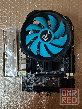 Комплект 4 ядра DDR3 8 Гб 775 сокет Донецк - изображение 1