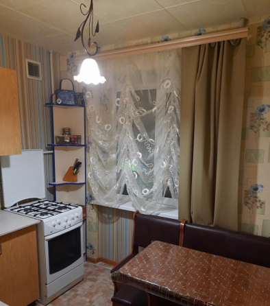 Пpoдажа 3-к. кв., Макеевка, Даки (кв-л Шахтерский) Макеевка