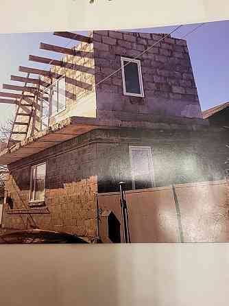 Продам квартиру на земле! Центр Шахтерска. Шахтерск