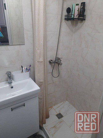 1 комнатная гостинка Металлургов 175 Мариуполь - изображение 3