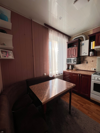 Продажа 1-комнатной квартиры в Центрально-Городском районе г. Макеевка, ул. Свердлова Букинист Макеевка