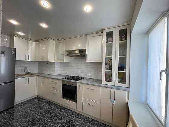 3-комн. квартира 67 м² в Калининском районе с видом на город! Кап. ремонт. Донецк