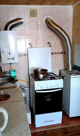 Продаётся двухкомнатный дом - «квартира на земле», м-н Азотный. Донецк