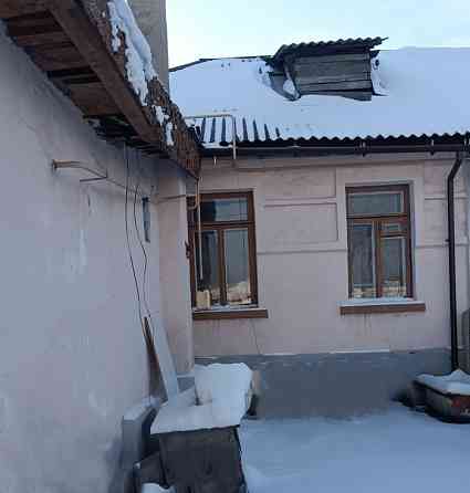 Продаётся «квартира на земле» двухкомнатный дом, м-н Азотный. Донецк