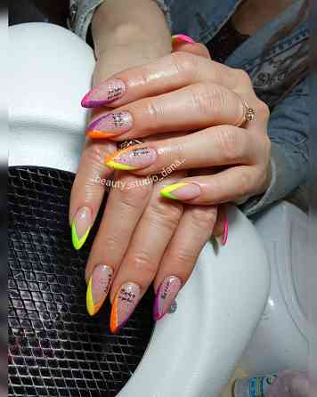 Маникюр, наращивание ногтей,наращивание ресниц, перманент, педикюр, коррекция. Калининский район Донецк