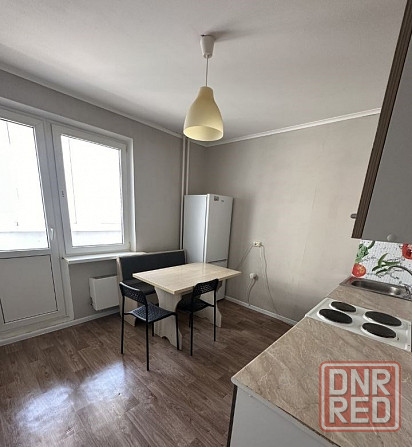 Сдается: Однокомнатная квартира Улица Щетинина Этаж: 7/9 с водой проблем нет Район: Пролетарский Донецк - изображение 4