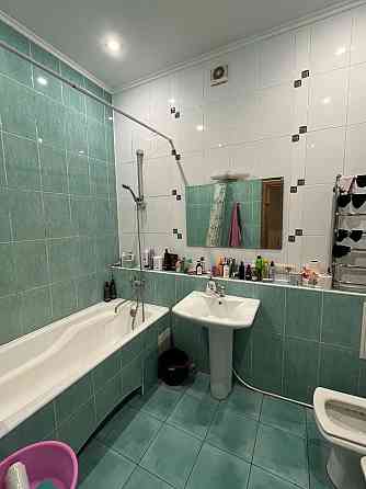 Сдаётся в аренду квартира Комнат : 2-ая Район : Киевский Ориентир : Шахтерская площадь Донецк