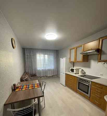 Сдаётся: квартира. Кол-во комнат: 1 Общая площадь квартиры: 45м² Город: Донецк. Район: Киевский Донецк