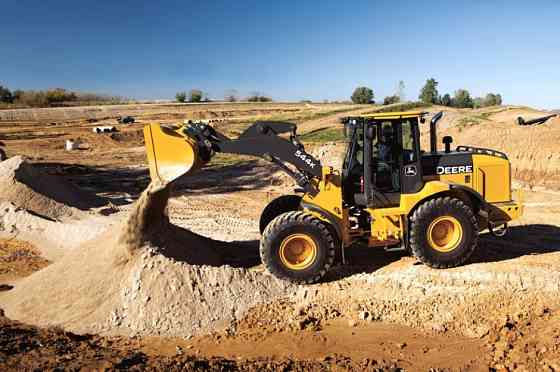 Услуги фронтального погрузчика по днр Донецк