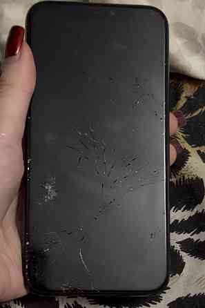 Продам айфон 11 про за 7к рублей Донецк