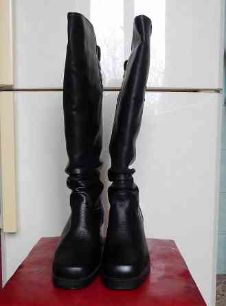 Продам женские зимние сапоги Донецк