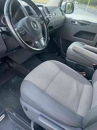 Volkswagen Caravelle 2013г.в. Официальный Донецк