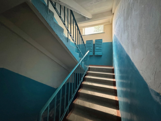 Продажа 2-х комнатной квартиры в г. Ясиноватая мкр. Зорька. Ясиноватая