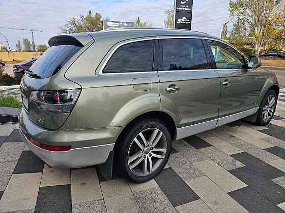AUDI Q7 Донецк