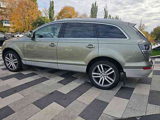 AUDI Q7 Донецк