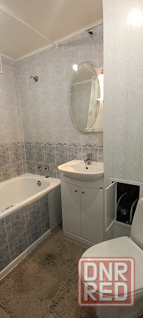 Сдам 1-но комн 3/9 в Калининском районе. Всё есть. Накопительный и нагревательный бак Донецк - изображение 4