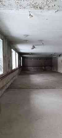 Сдам коммерческое помещение 344 м2 под склад, под производство. Отопление. Окна. Полуподвал. Центр! Донецк