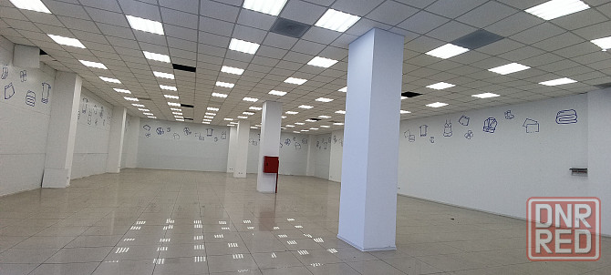 Сдам торговые площади в Торговом центре. Эскалатор. Ремонт. Донецк - изображение 2