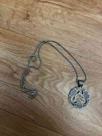 Трикверт («Узел Троицы») Донецк