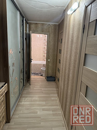 Сдаётся 1 комнатная квартира в Ленинском р-не, ул. Речная Донецк - изображение 1