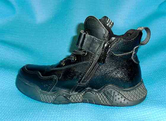 Кожаные детские ботинки Донецк