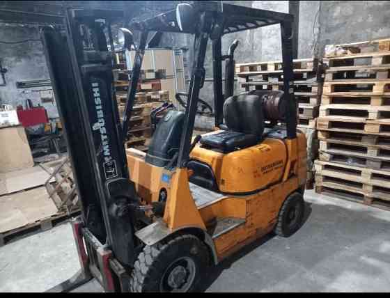 Погрузчик вилочный Горловка