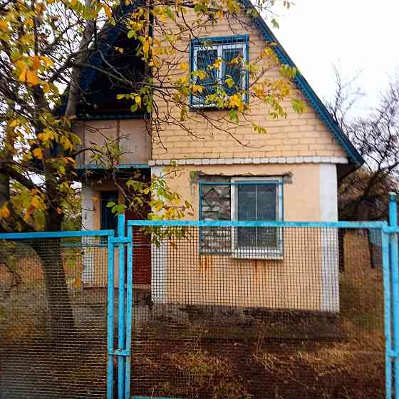 Двухэтажная дача с участком в Макеевке Макеевка