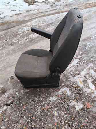 Сидения водительское Пежо Боксер Донецк