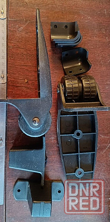 Фурнитура для чемодана. Комплект роликов ножек и уголков Донецк - изображение 2