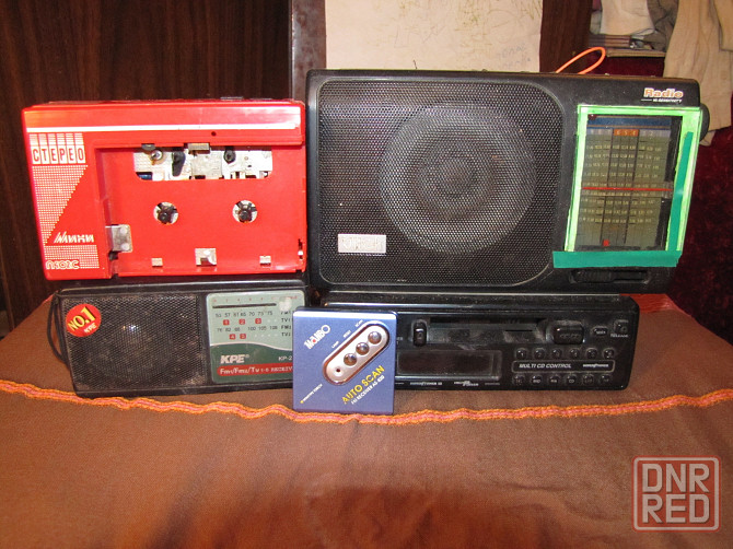 Радиоприёмники и прочее Макеевка - изображение 1